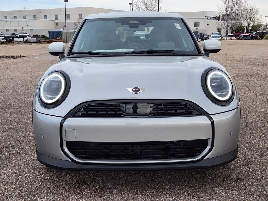 Used 2026 MINI Cooper 4-Door Hardtop FWD image 6