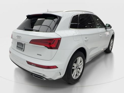 Used 2023 Audi Q5 2.0T Premium w/ Convenience Package AWD/4WD image 7