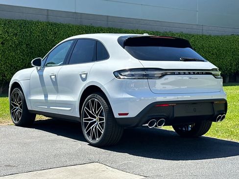 New 2026 Porsche Macan AWD/4WD image 3