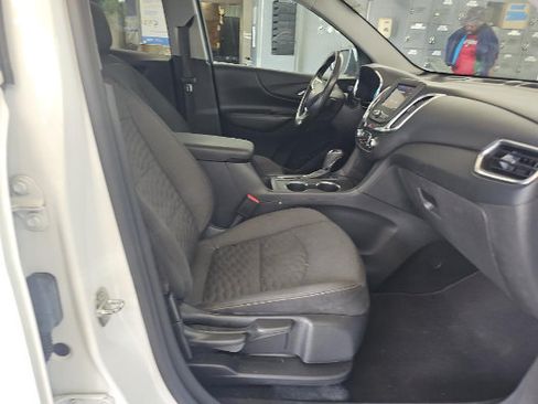 Used 2020 Chevrolet Equinox LT FWD image 40