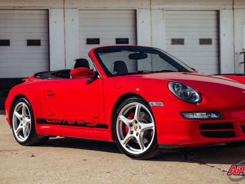 Used 2005 Porsche 911 Carrera S image 38