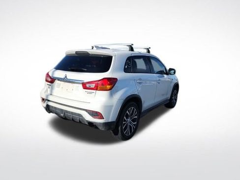 Used 2018 Mitsubishi Outlander Sport ES image 5