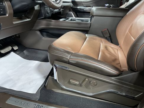 Used 2024 Ford F250 King Ranch image 13