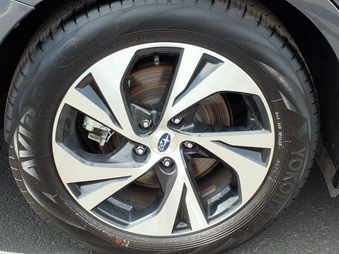 Certified 2025 Subaru Legacy Premium AWD/4WD image 10