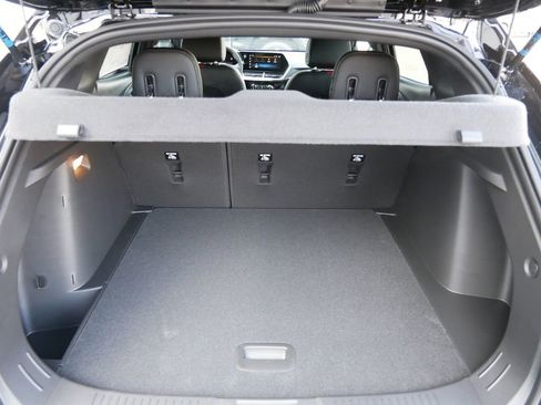 New 2026 Chevrolet Trax RS w/ Driver Confidence Package FWD image 7