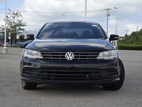Used 2018 Volkswagen Jetta SE FWD image 11