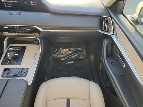 Used 2025 MAZDA CX-90 3.3 Turbo w/ Preferred Package image 20