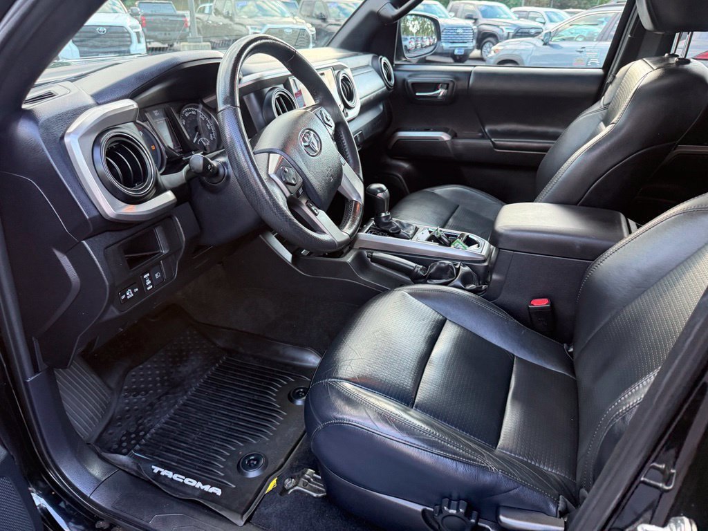 Certified 2019 Toyota Tacoma Limited AWD/4WD image 14