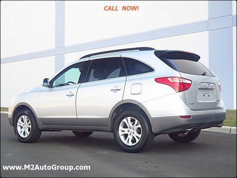 Used 2010 Hyundai Veracruz GLS image 3