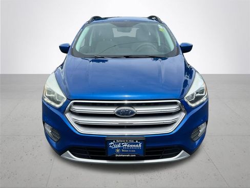Used 2017 Ford Escape SE w/ Equipment Group 201A AWD/4WD image 3