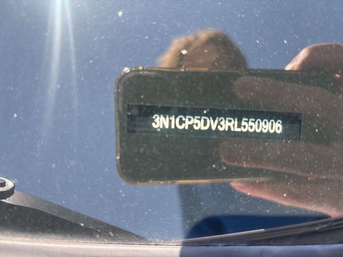 Used 2024 Nissan Kicks SR FWD image 3