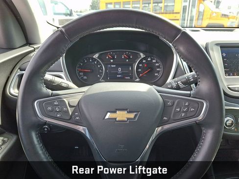 Used 2022 Chevrolet Equinox LT image 19
