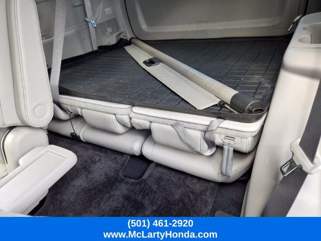 Used 2017 Toyota Highlander XLE AWD/4WD image 14