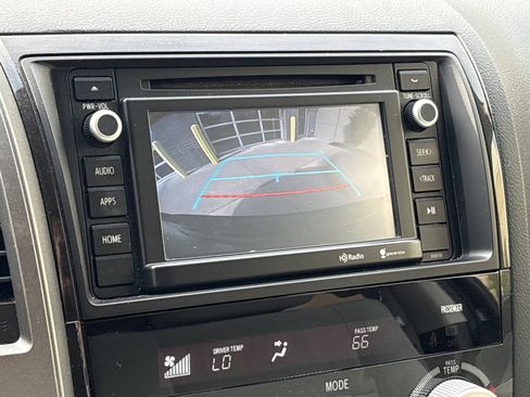 Used 2016 Toyota Sequoia SR5 AWD/4WD image 24