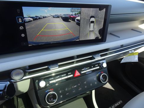 New 2026 Hyundai Tucson Limited AWD/4WD image 19