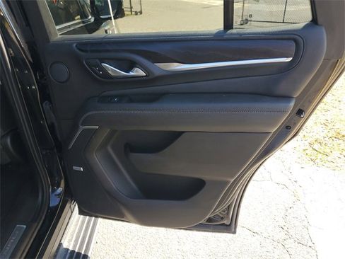 Used 2021 GMC Yukon Denali w/ LPO, Illumination Package image 33