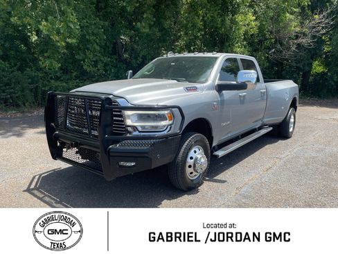Used 2024 RAM 3500 Laramie AWD/4WD image 1