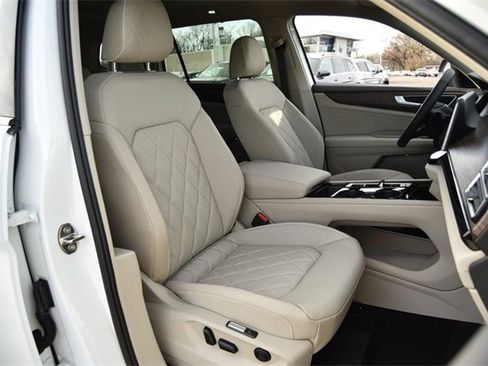 New 2026 Volkswagen Atlas SEL Premium R-Line image 19