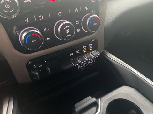 Used 2021 RAM 3500 Laramie image 14