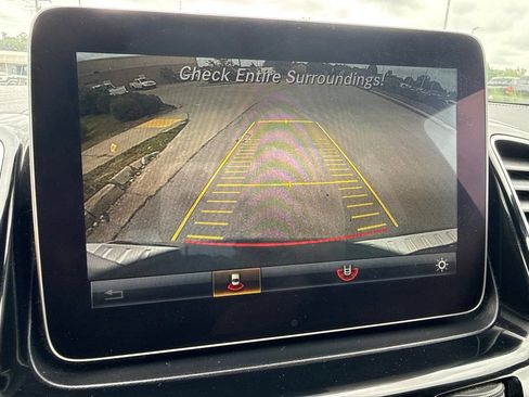 Used 2017 Mercedes-Benz GLS 450 4MATIC image 8
