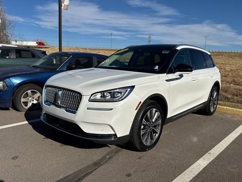 Used 2020 Lincoln Corsair Reserve w/ Equipment Group 201A image 3