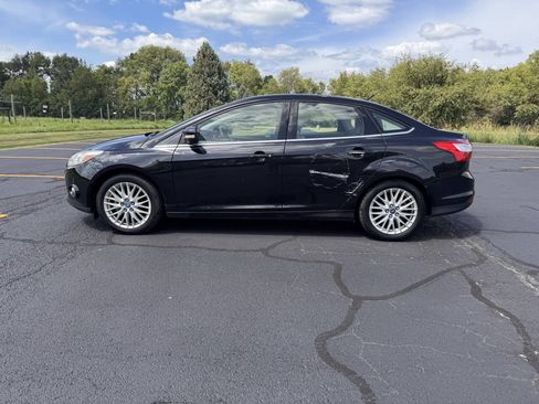 Used 2012 Ford Focus SEL FWD image 8