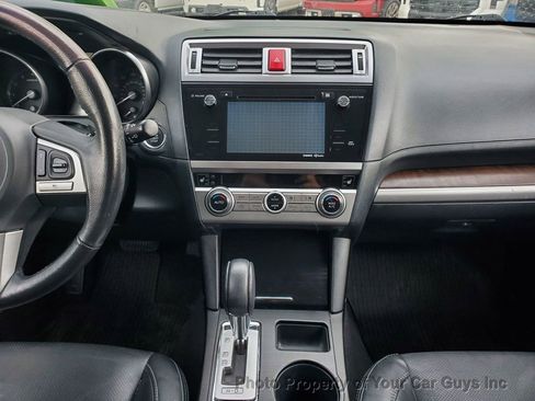 Used 2015 Subaru Outback 3.6R Limited image 18