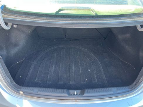 Used 2013 Hyundai Elantra Limited w/ Technology Pkg FWD image 14