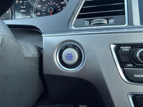Used 2015 Hyundai Sonata Sport 2.0T w/ Option Group 07 FWD image 28