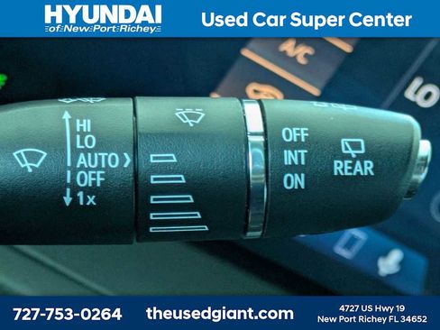 Used 2024 Cadillac XT4 Premium Luxury FWD image 38