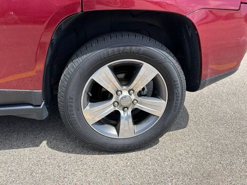 Used 2017 Jeep Compass High Altitude AWD/4WD image 13