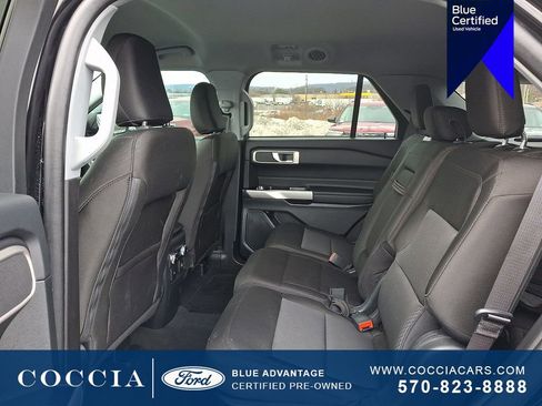 Certified 2023 Ford Explorer XLT image 10