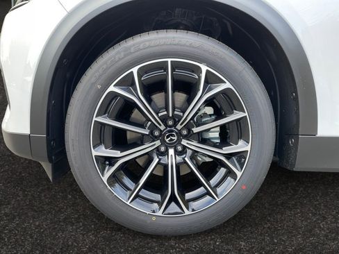 New 2025 MAZDA CX-70 Plug-In Hybrid w/ Premium Plus image 13