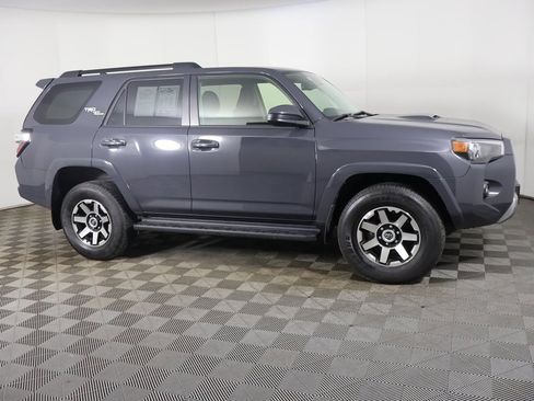 Used 2024 Toyota 4Runner TRD Off-Road image 16
