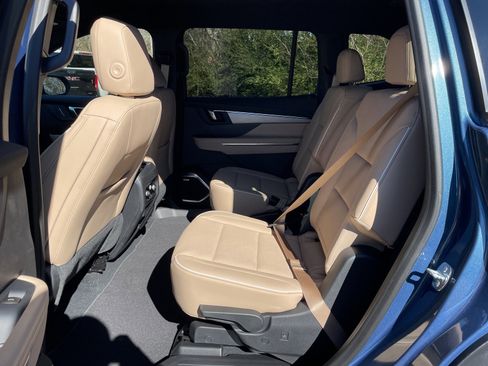 New 2026 Buick Enclave Preferred w/ Power Package image 22