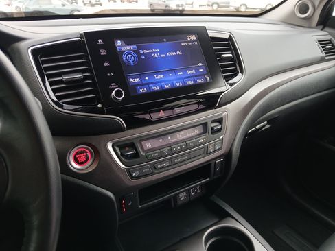 Used 2023 Honda Ridgeline RTL image 11