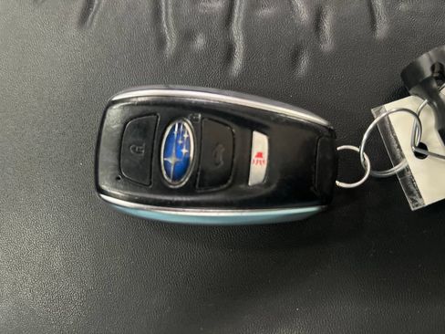 Used 2023 Subaru Forester Premium AWD/4WD image 31