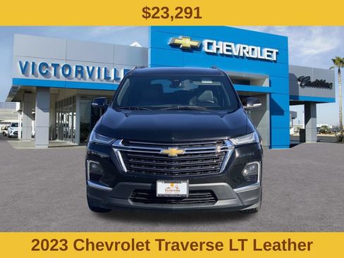 Certified 2023 Chevrolet Traverse LT AWD/4WD image 2
