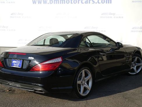 Used 2014 Mercedes-Benz SL 550 image 2