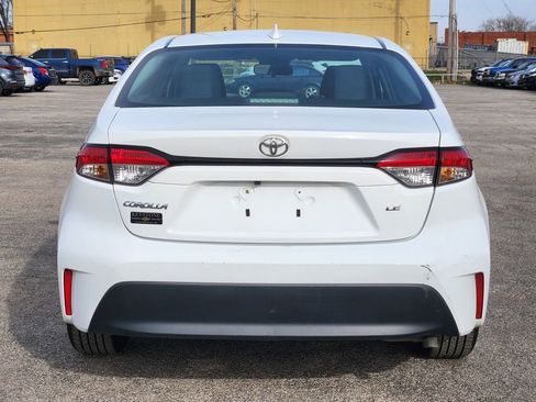 Used 2024 Toyota Corolla LE image 6