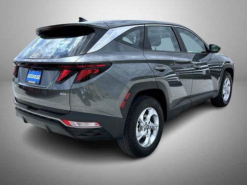 Used 2023 Hyundai Tucson SE AWD/4WD image 5