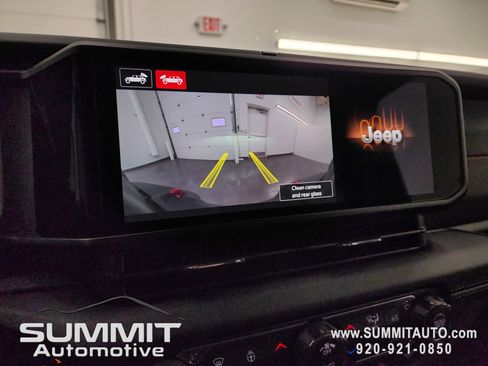 New 2026 Jeep Wrangler Unlimited Rubicon w/ Safety Group image 16