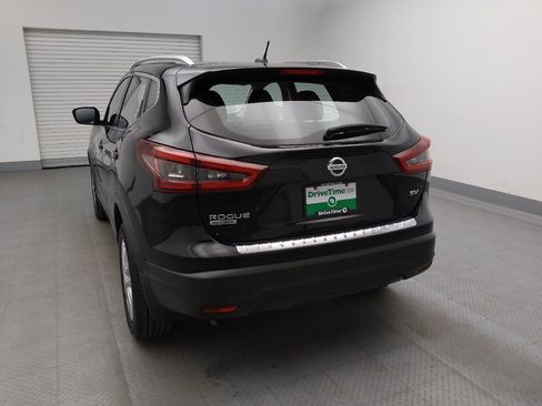 Used 2020 Nissan Rogue Sport SV FWD image 6