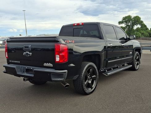 Used 2018 Chevrolet Silverado 1500 High Country AWD/4WD image 6