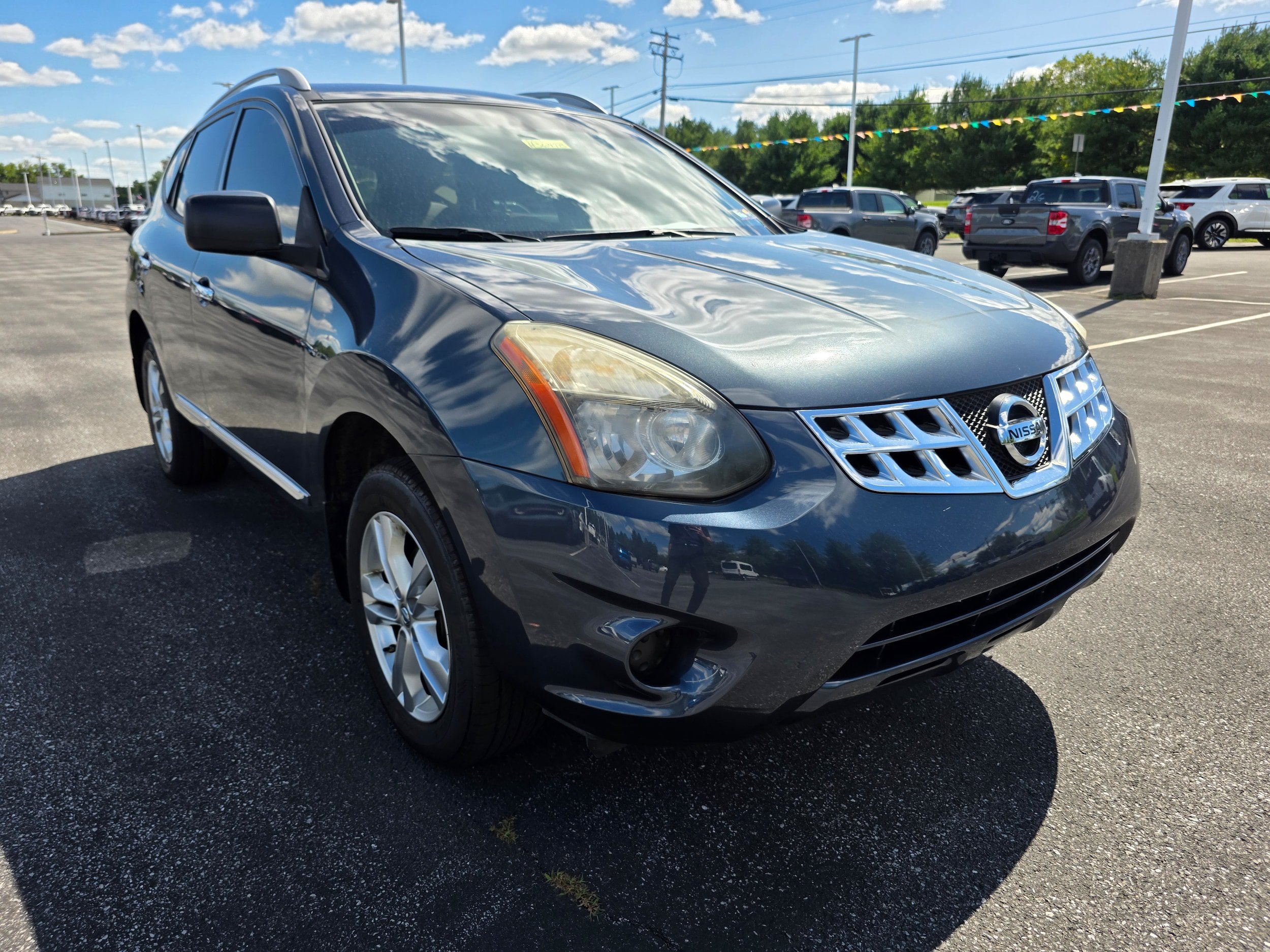 Used 2015 Nissan Rogue S w/ Convenience Package AWD/4WD image 7