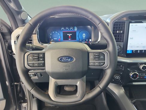 Used 2025 Ford F150 Lariat w/ Equipment Group 501A Mid AWD/4WD image 9