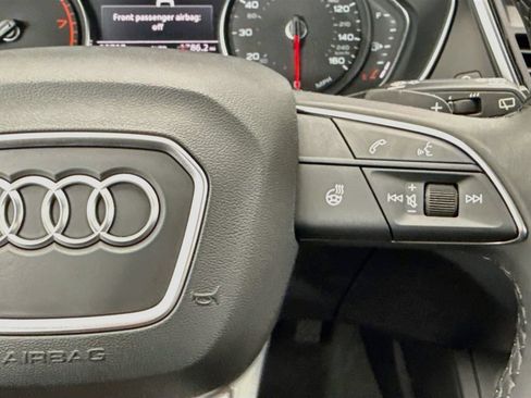 Used 2023 Audi Q5 2.0T Premium w/ Convenience Package AWD/4WD image 12