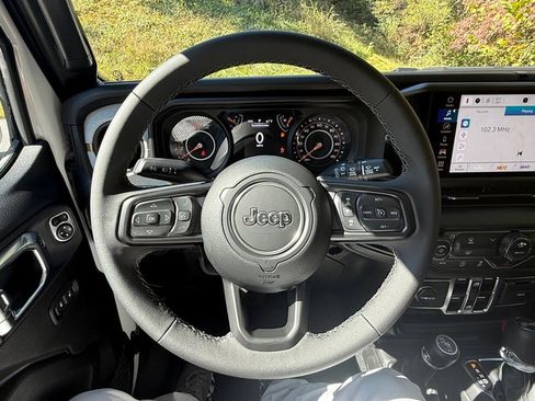 New 2026 Jeep Wrangler Unlimited Sport image 21