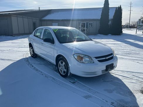 Used 2007 Chevrolet Cobalt LS w/ Enhanced Safety Package image 9