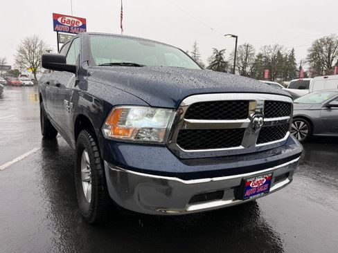 Used 2020 RAM 1500 Classic SLT AWD/4WD image 12